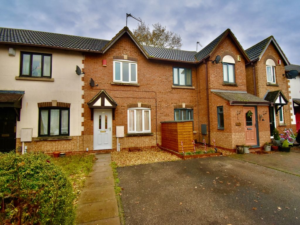 2 bed terraced house to rent in Kingsmead, Kingsthorpe, Northampton NN2