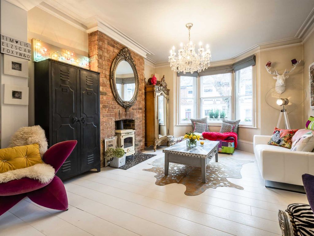 Beltring Road, Tunbridge Wells (High Specification) TN4  