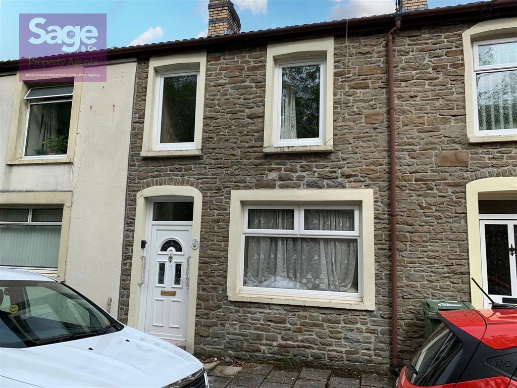3 bed terraced house for sale in Railway Terrace, Abercarn, Newport