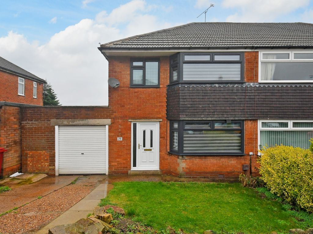 3 bed semidetached house for sale in Highfields Road, Dronfield