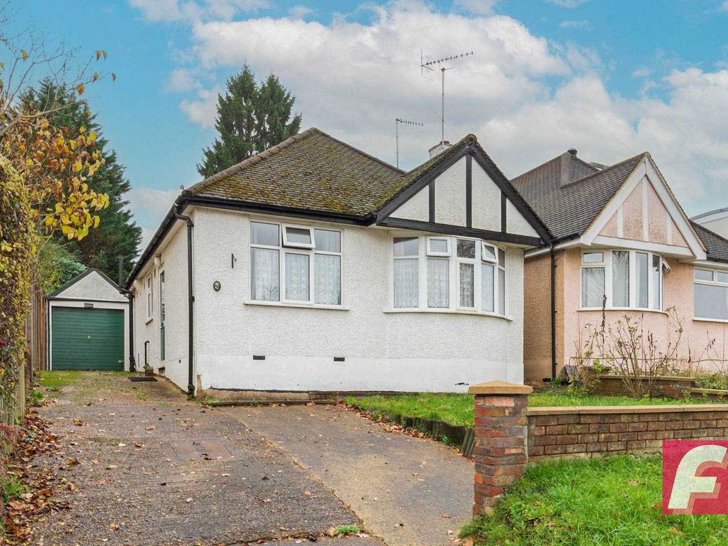 Brookdene Avenue, Oxhey Hall WD19  
