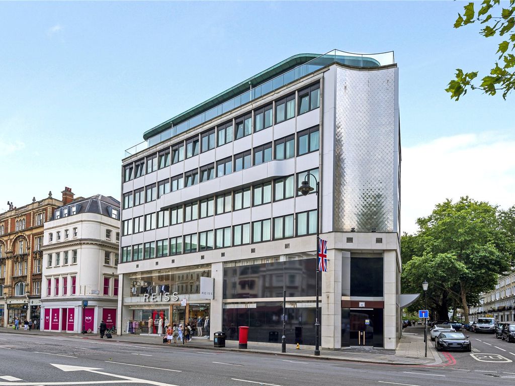 Collier House, Knightsbridge SW3