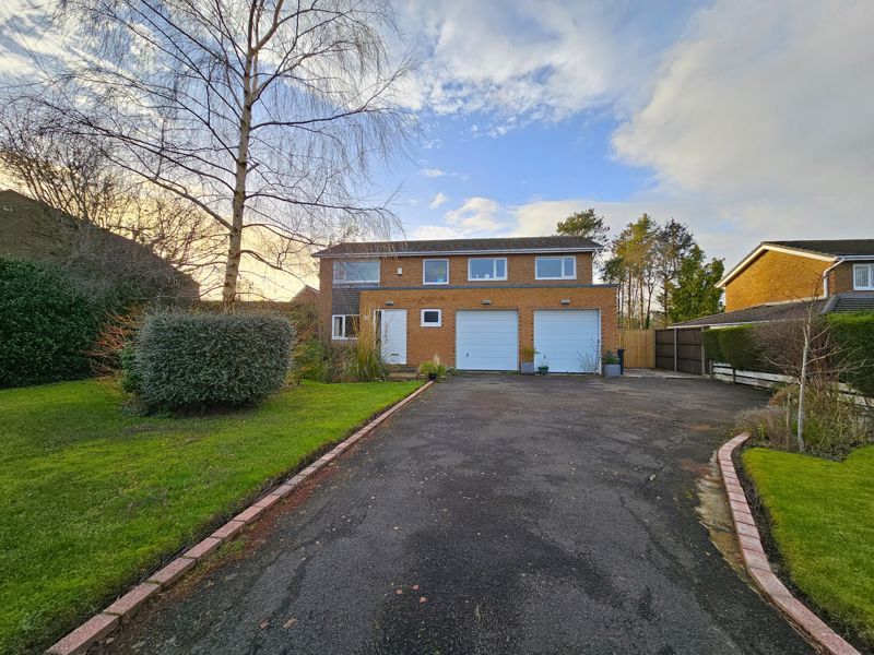 4 bed detached house for sale in Linden Way, Ponteland, Newcastle Upon