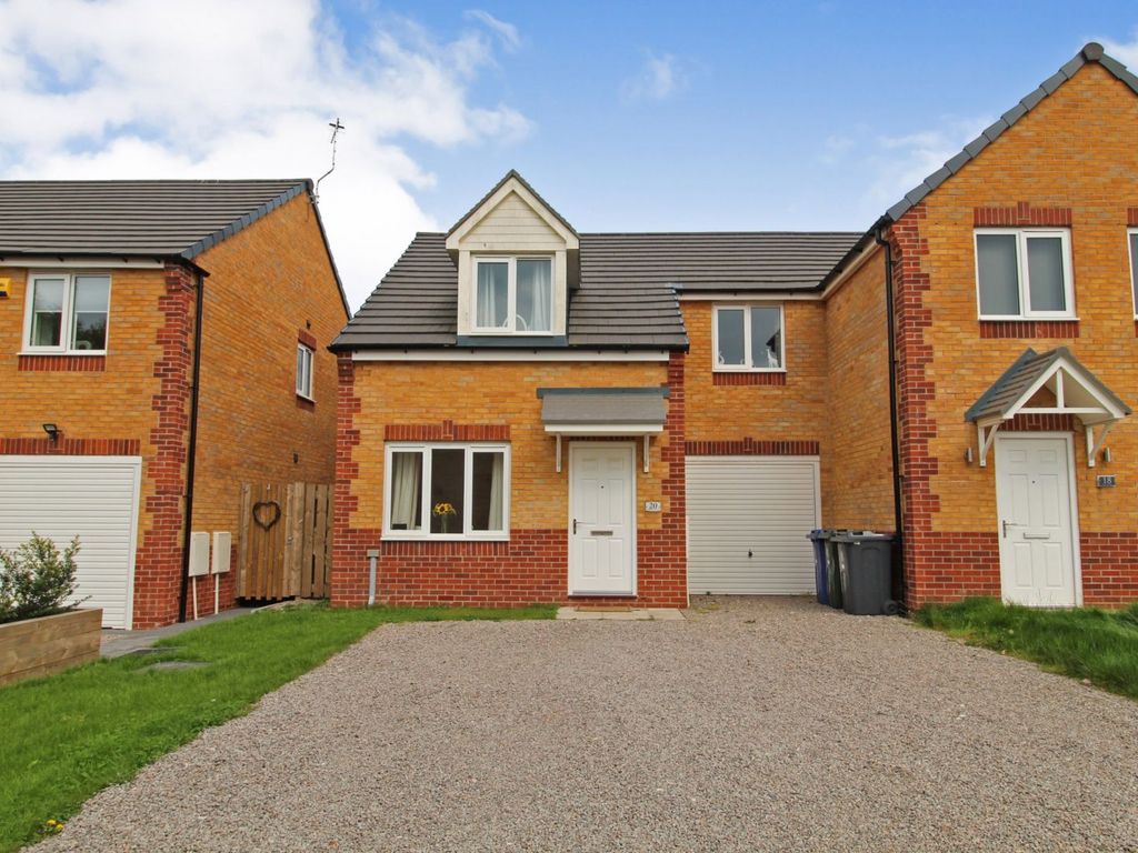3 bed semidetached house for sale in Findon Way, Skelmersdale WN8 Zoopla