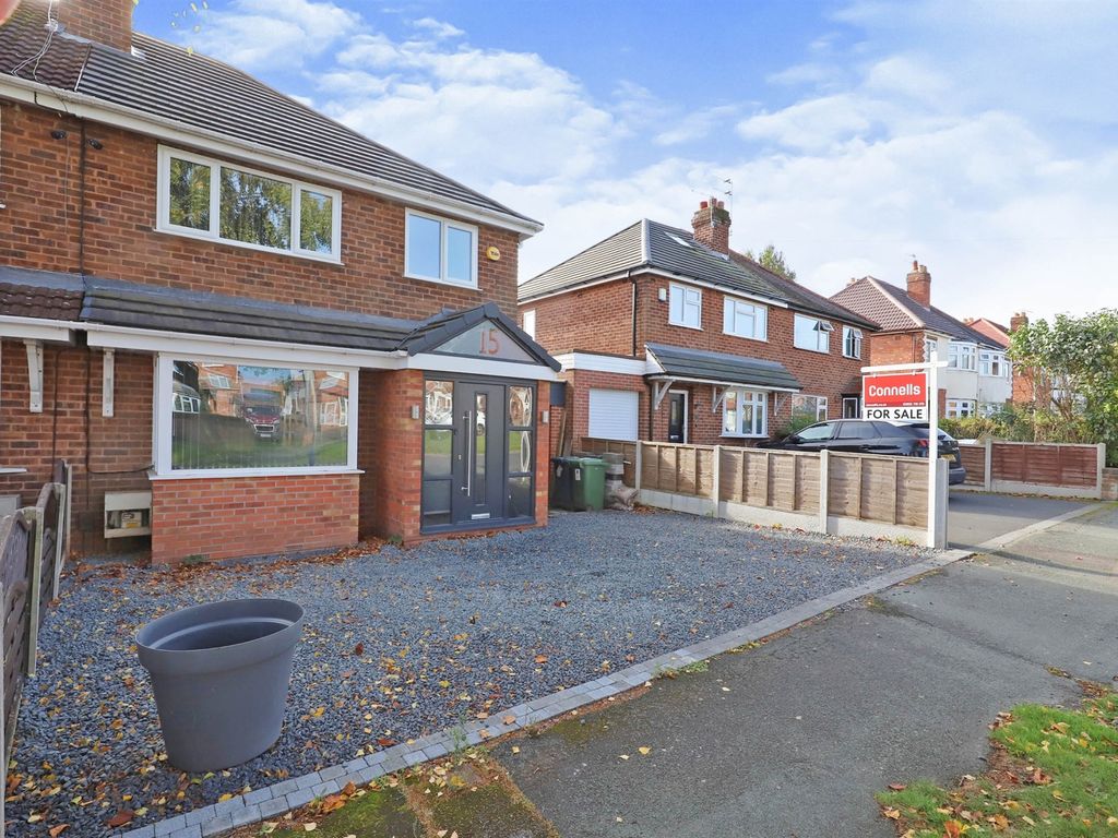 3 bed semidetached house for sale in Lawnswood Avenue, Tettenhall
