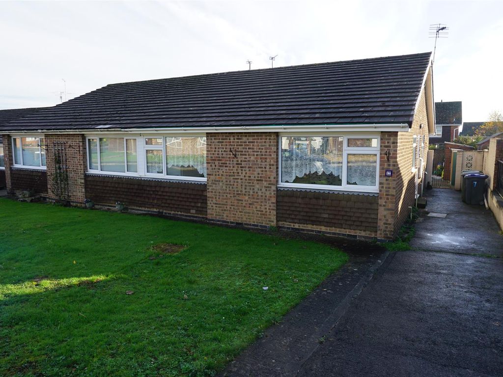 2 bed bungalow for sale in Chilmark Road, Trowbridge BA14 Zoopla