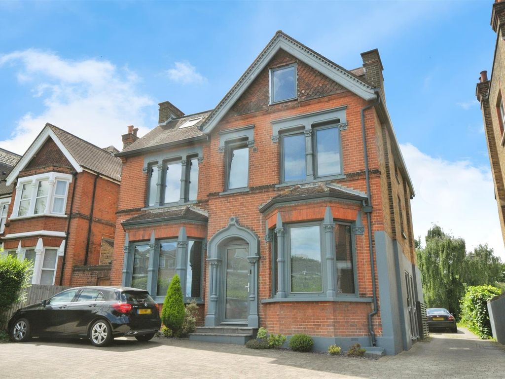 1 bed flat for sale in Station Road, Sidcup DA15, £310,000 Zoopla