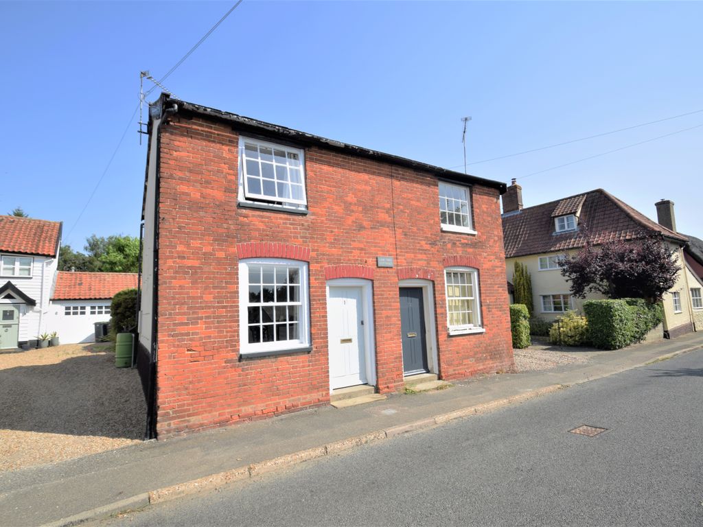 2 bed semidetached house for sale in The Street, WalshamLeWillows