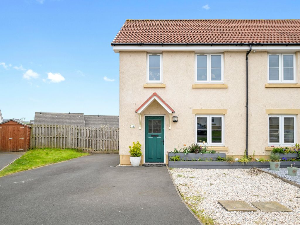 3 bed semidetached house for sale in 19 Easter Langside Crescent