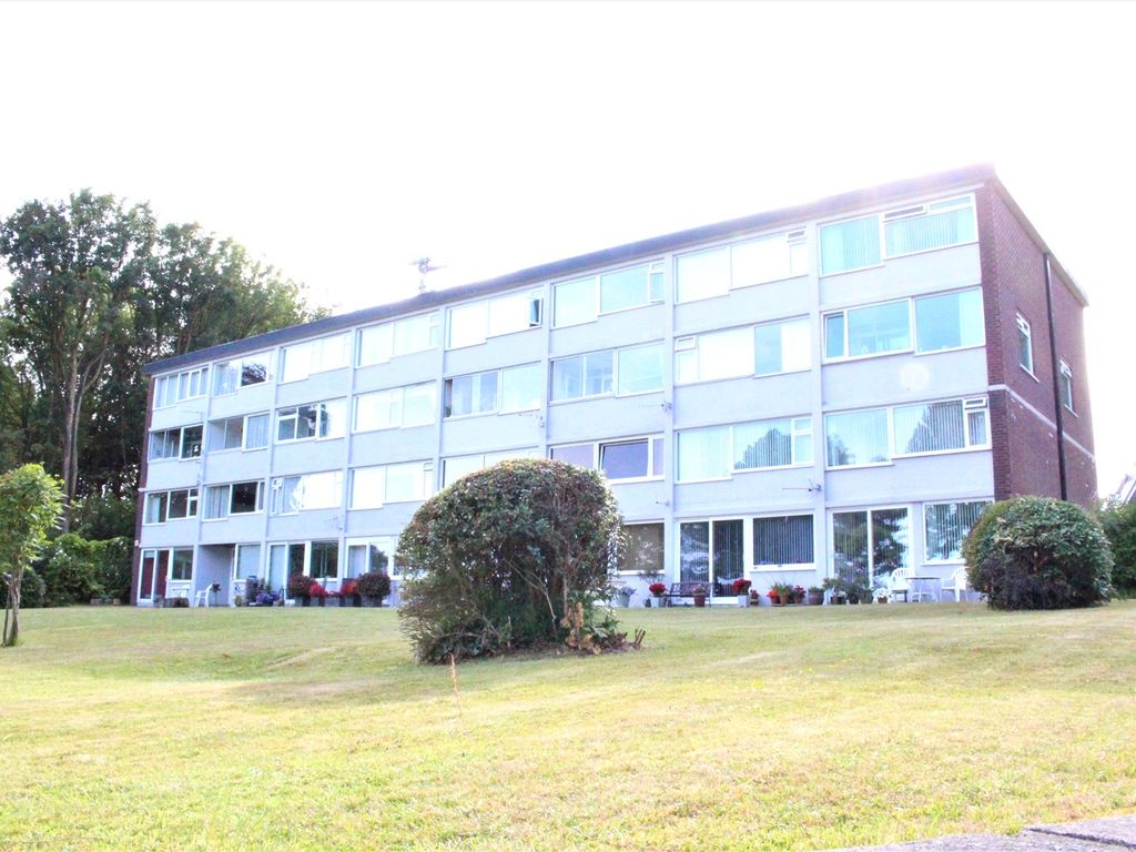 2 bed for sale in Gullivers Close, West Cross, Abertawe