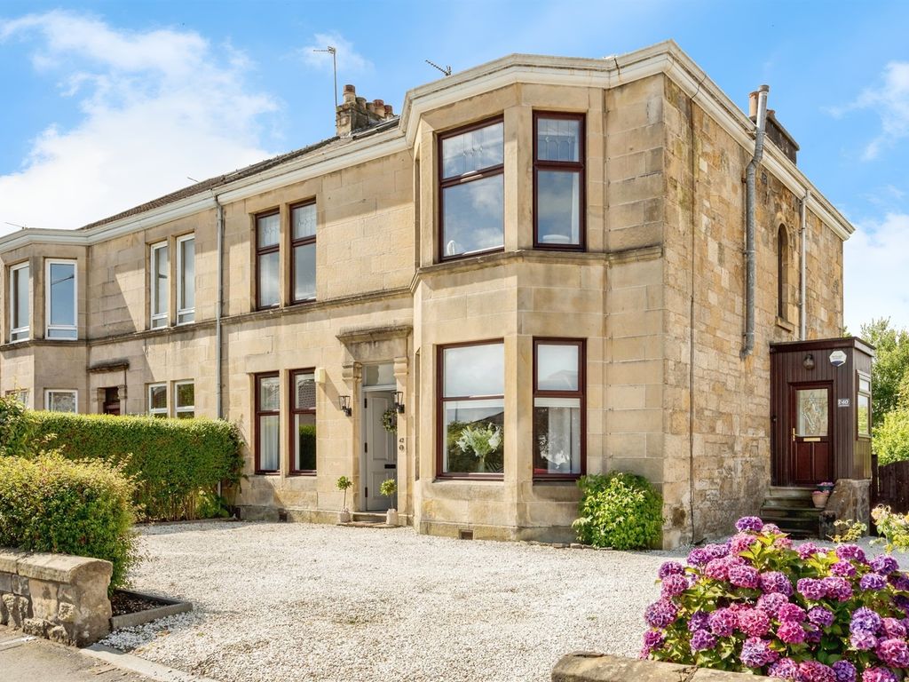 3 bed flat for sale in Hawkhead Road, Paisley PA1, £250,000 Zoopla