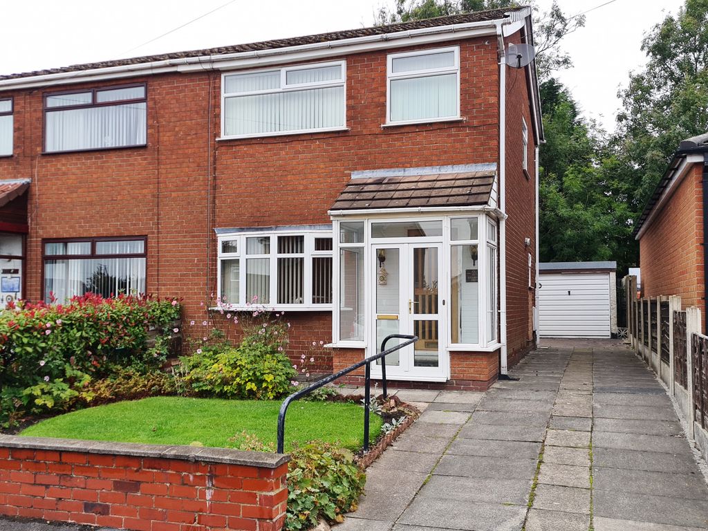 3 bed semidetached house for sale in Stamford Drive, Failsworth, Manchester M35 Zoopla