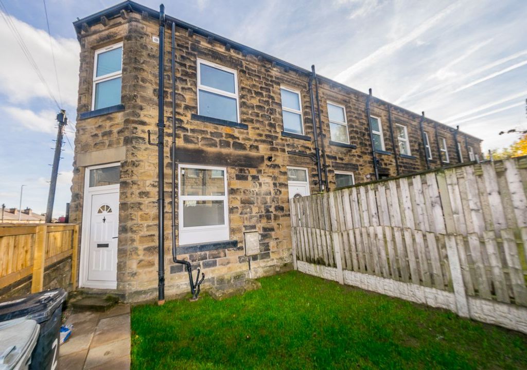 Stafford Street, Morley, Leeds LS27  