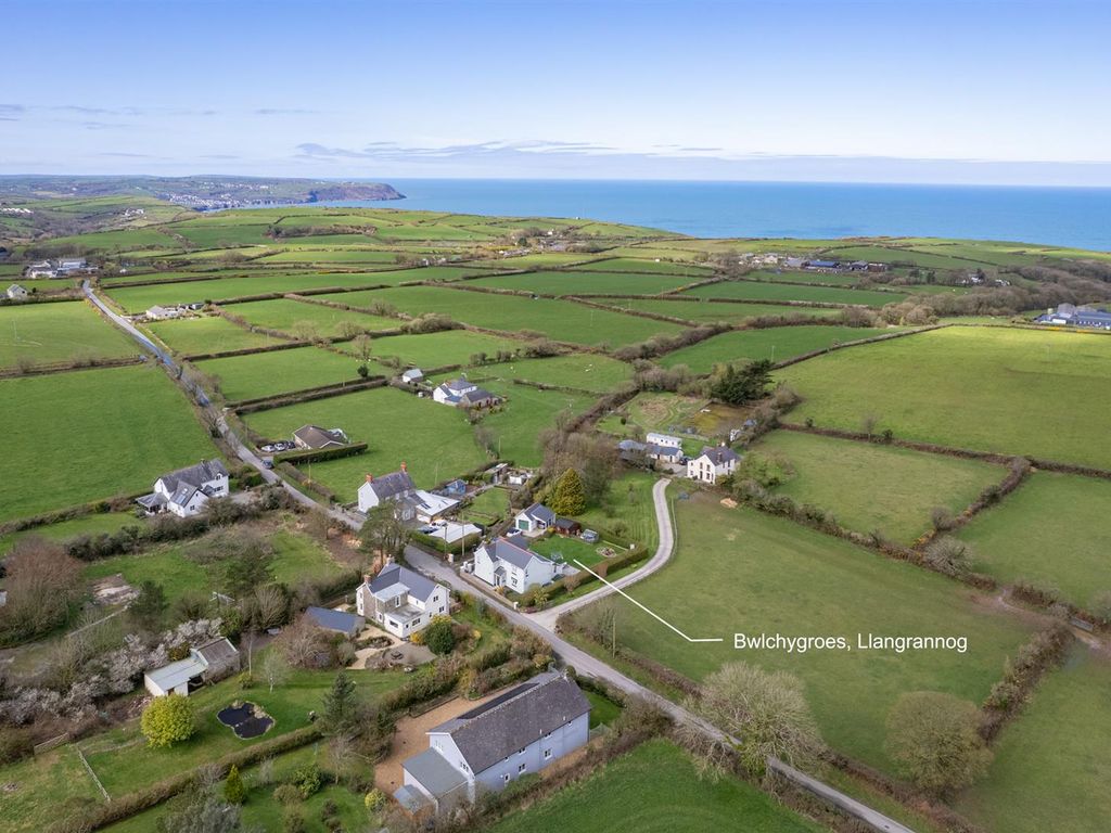 3 bed detached house for sale in Llangrannog, Llandysul SA44 Zoopla