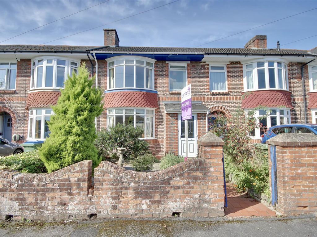 3 bed terraced house for sale in Westley Grove, Fareham PO14, £280,000