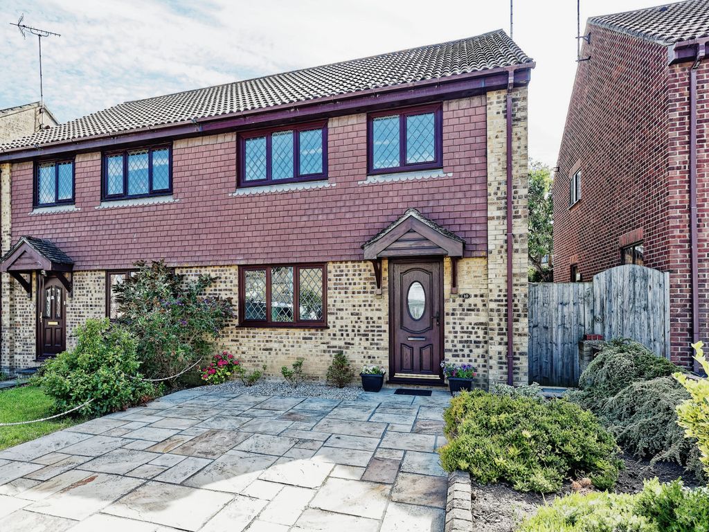3 bed semidetached house for sale in College Row, Elms Vale Road