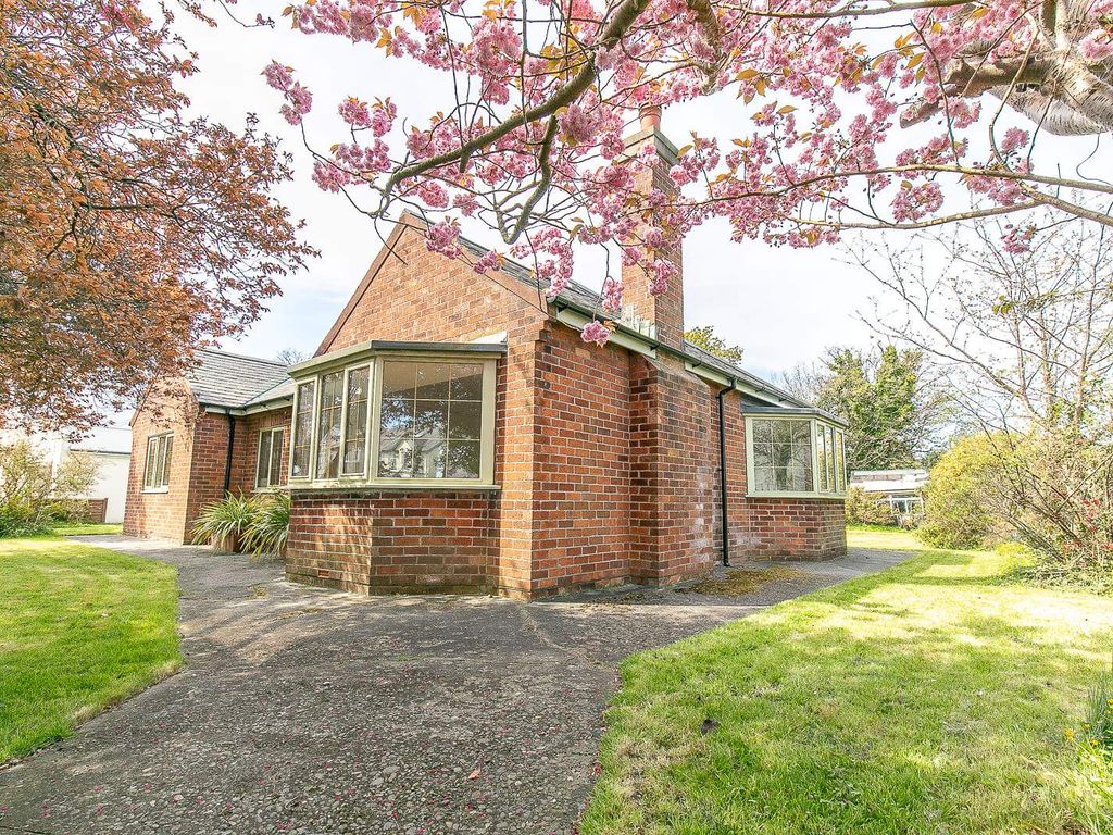 3 bed detached bungalow for sale in Linden Lea, Brookfield Avenue, Ramsey IM8, £550,000 Zoopla