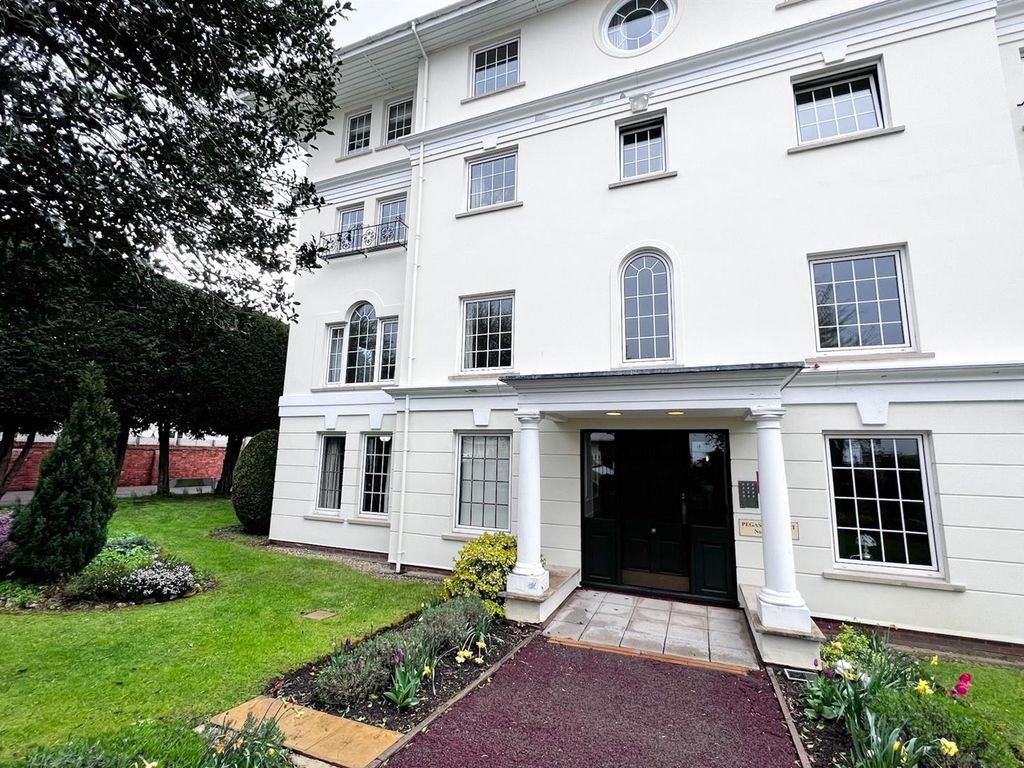 1 bed flat for sale in Pegasus Court, St. Stephens Road, Cheltenham