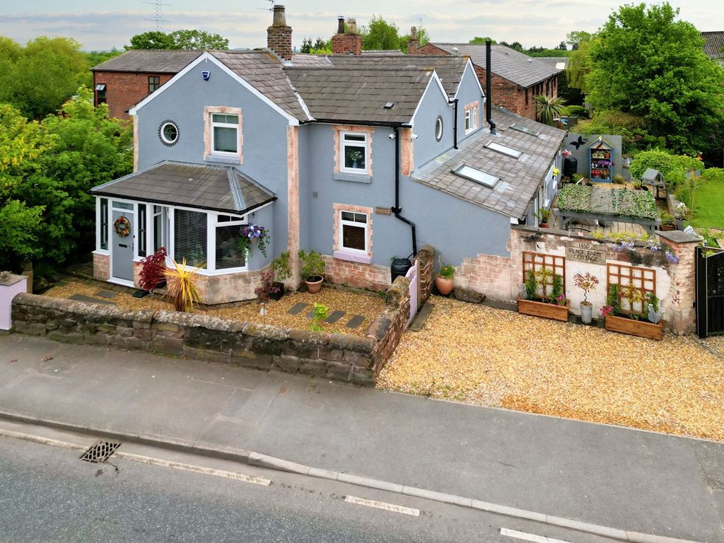 4 bed cottage for sale in Warrington Road, Rainhill, Prescot L35 Zoopla