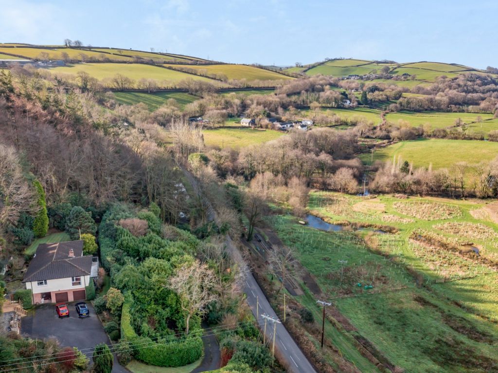 4 bed detached house for sale in Snapper, Barnstaple, Devon EX32, £