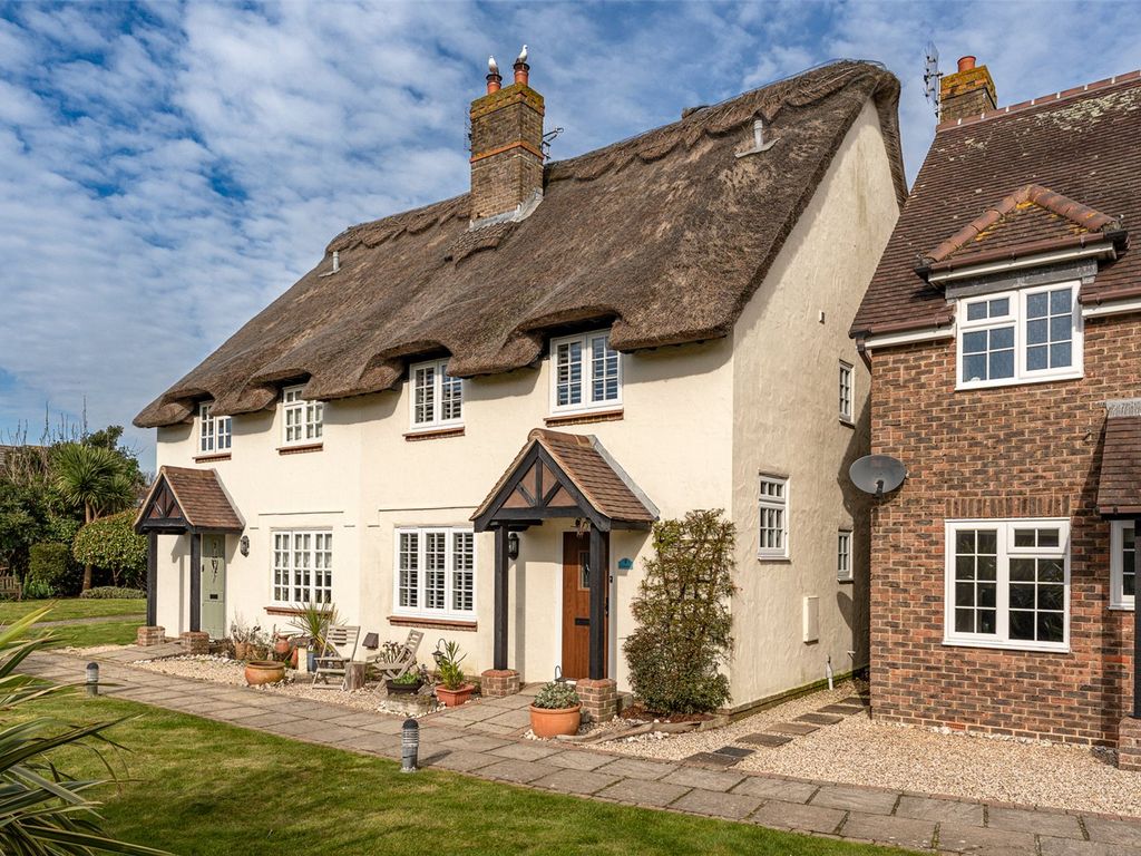 3 bed semidetached house for sale in The Beaches, Waterford Gardens