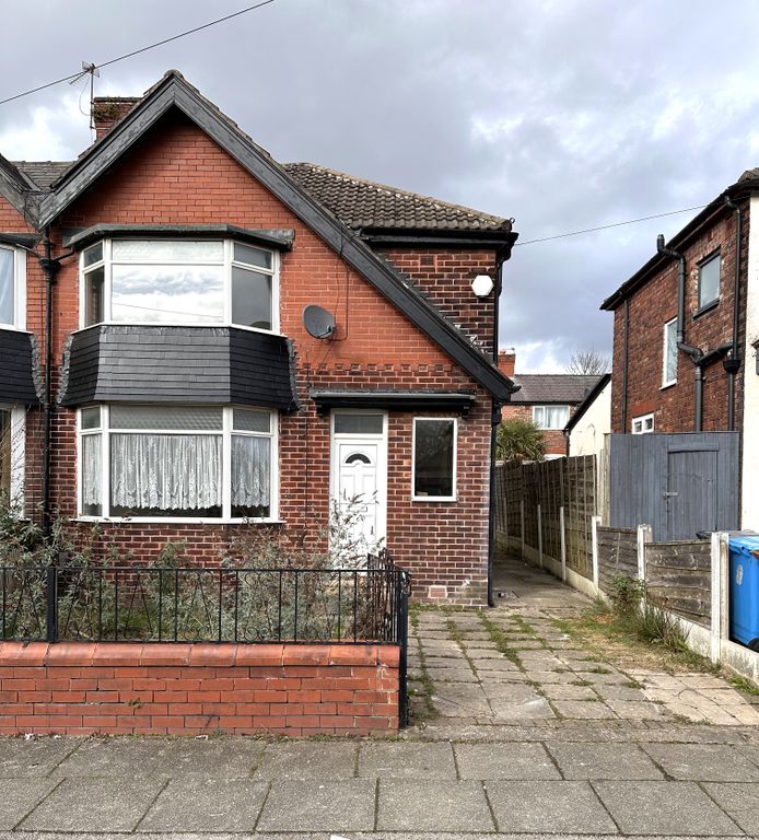 3 bed semidetached house to rent in Dorchester Road, Swinton M27 Zoopla