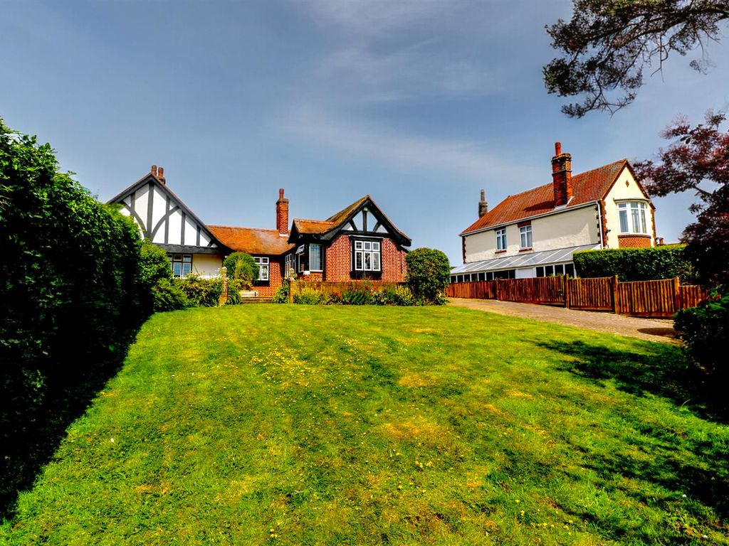 3 bed semidetached bungalow for sale in Eye Road, Peterborough PE1, £