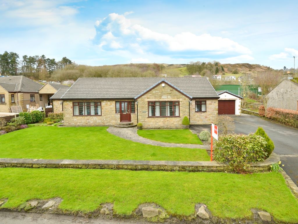4 bed bungalow for sale in Lower Lane, Chinley, High Peak, Derbyshire
