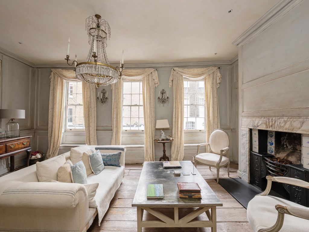 3 bed terraced house for sale in Holland Street, London W8, £4,450,000