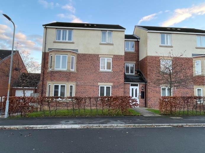 2 bed flat to rent in Mulberry Wynd, StocktonOnTees TS18, £650 pcm