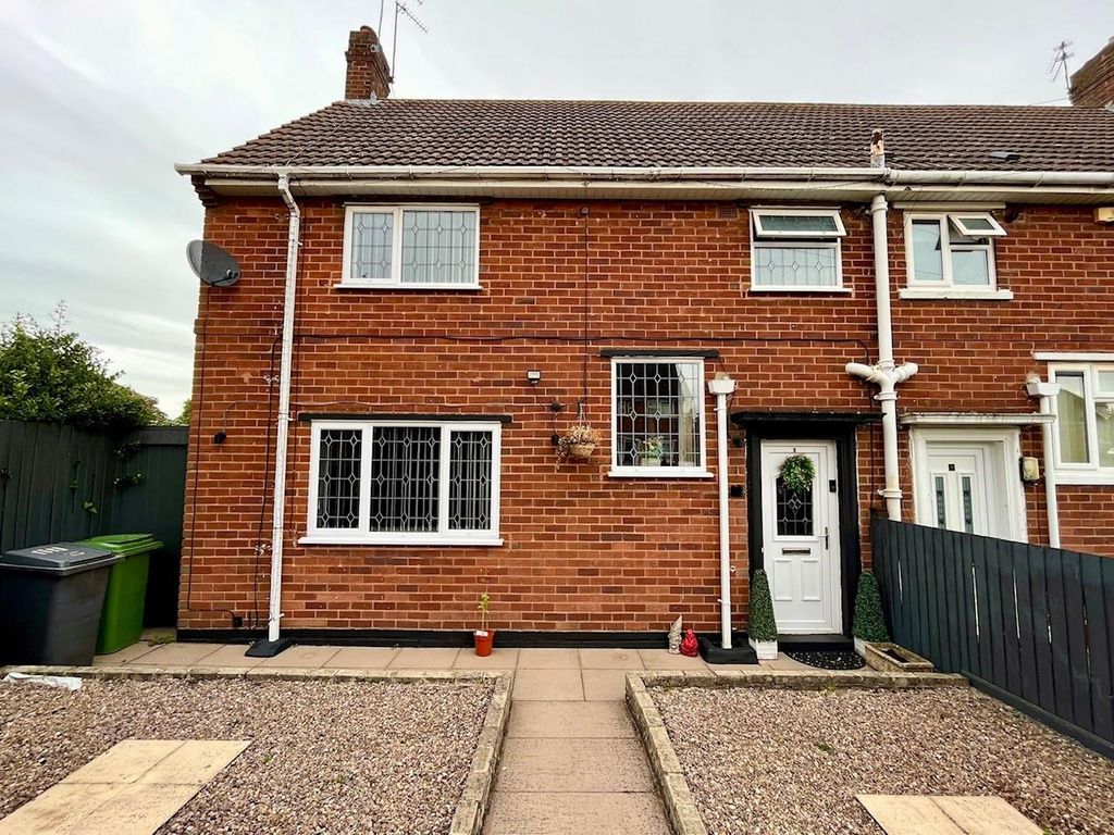 3 bed property to rent in Pointon Close, Bilston WV14 Zoopla