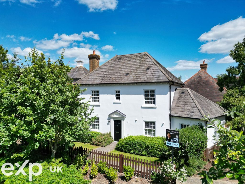 3 bed detached house for sale in Laxton Walk, Kings Hill, West Malling