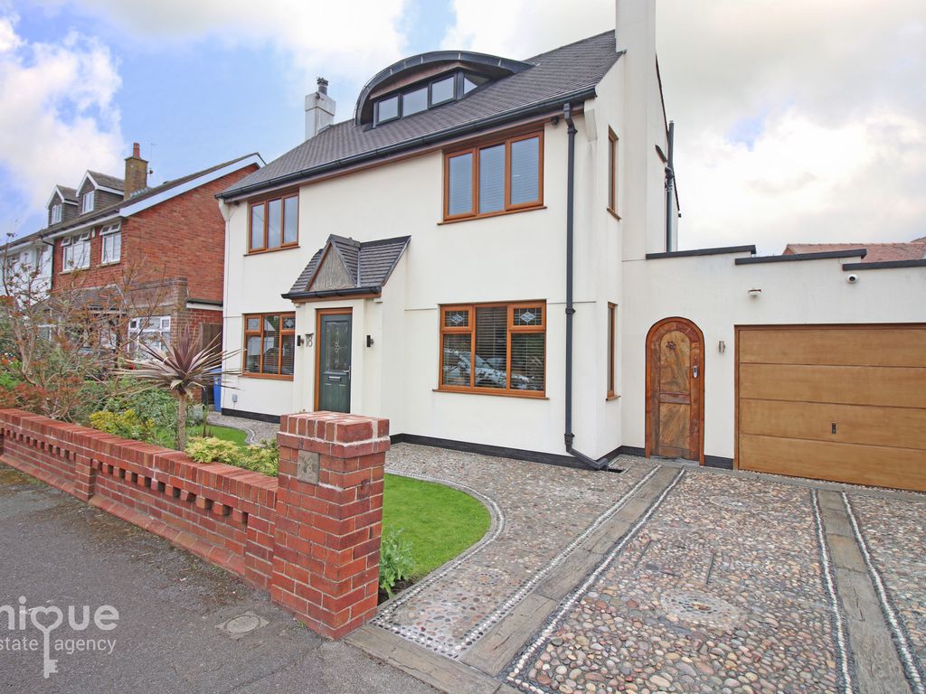 3 bed detached house for sale in The Ridgeway, Fleetwood FY7, £365,000