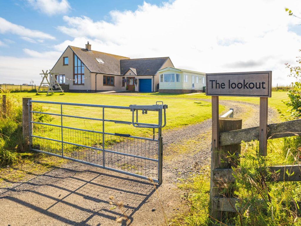 5 bed detached house for sale in Canisbay, Wick, Highlands KW1, £