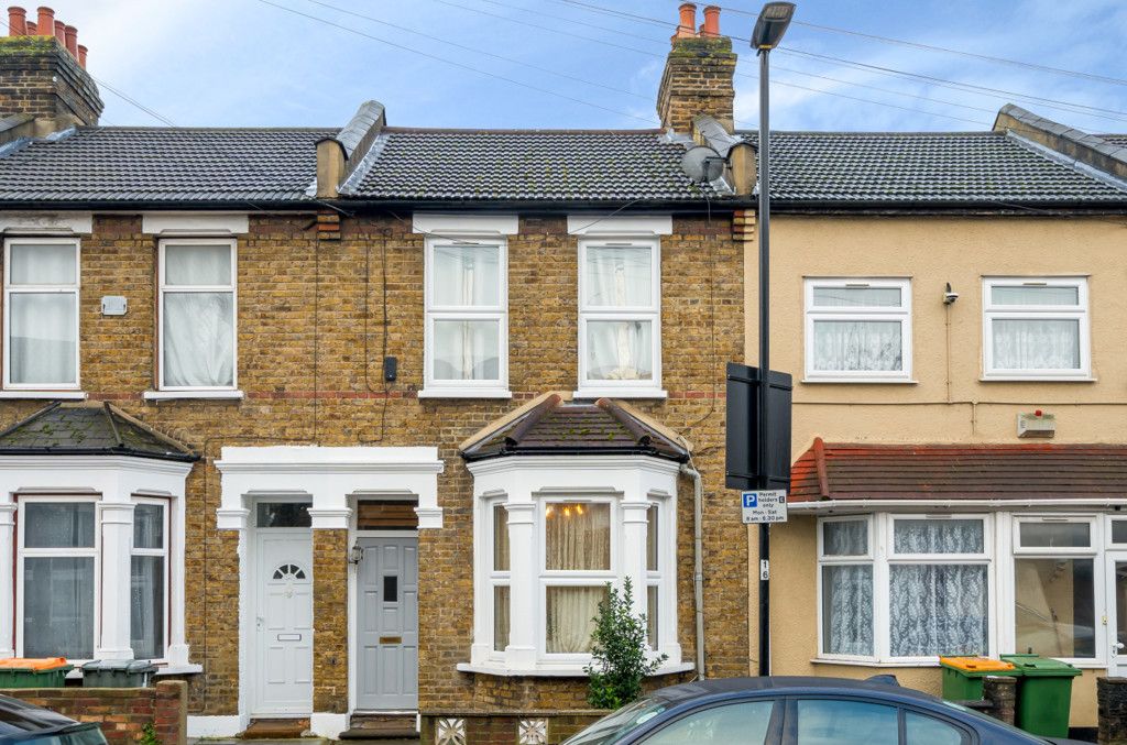 2 bed terraced house for sale in Kempton Road, East Ham, London E6, £