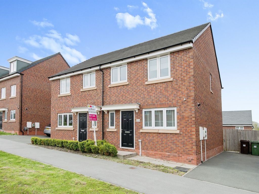 3 bed semidetached house for sale in Haydock Avenue, Castleford WF10