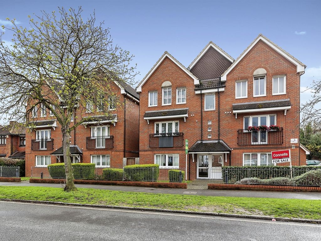 1 bed flat for sale in Merton Road, Slough SL1, £220,000 Zoopla