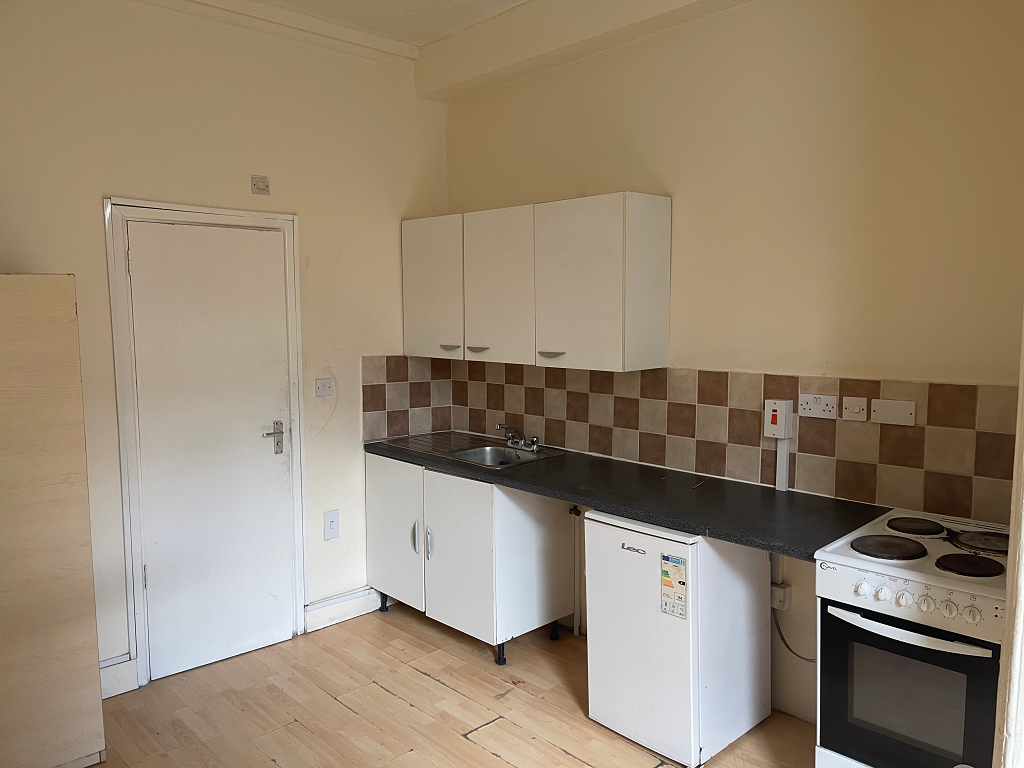 1 bed flat to rent in Old Kent Road, Southwark SE1 Zoopla