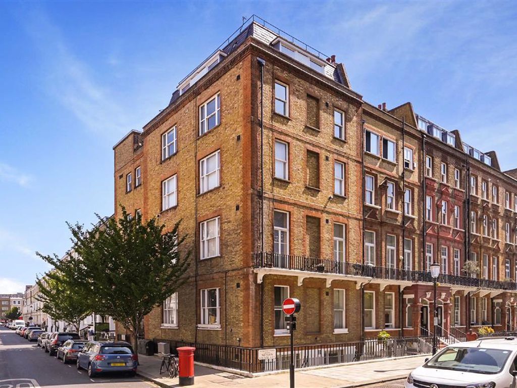 2 bed flat for sale in Nevern Square, London SW5 - Zoopla