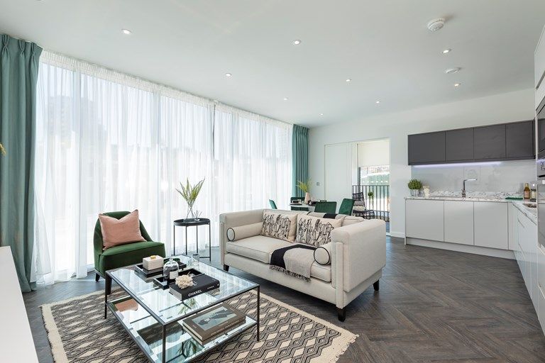 5 Ockham Dr, Greenford, London UB6