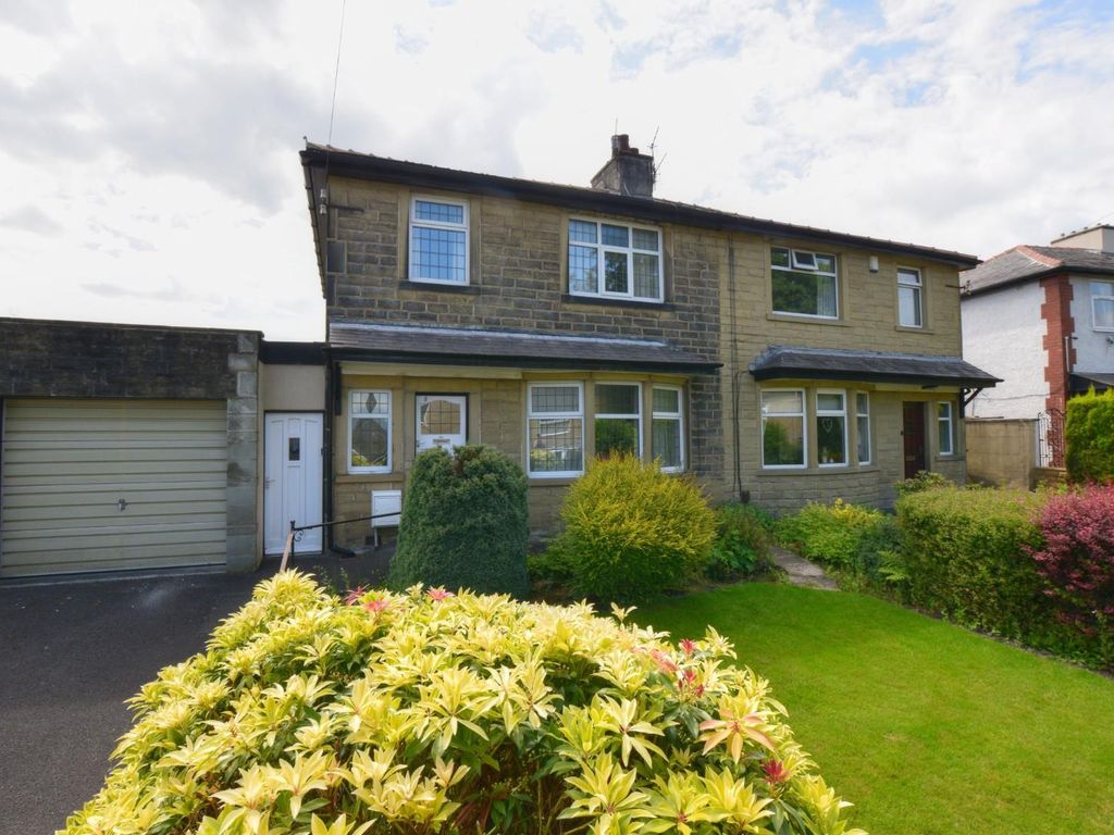 3 bed semidetached house for sale in Rosehill Avenue, Burnley BB11