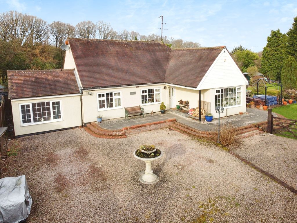 3 bed bungalow for sale in Pound Green, Arley, Bewdley, Worcestershire DY12, £650,000 Zoopla
