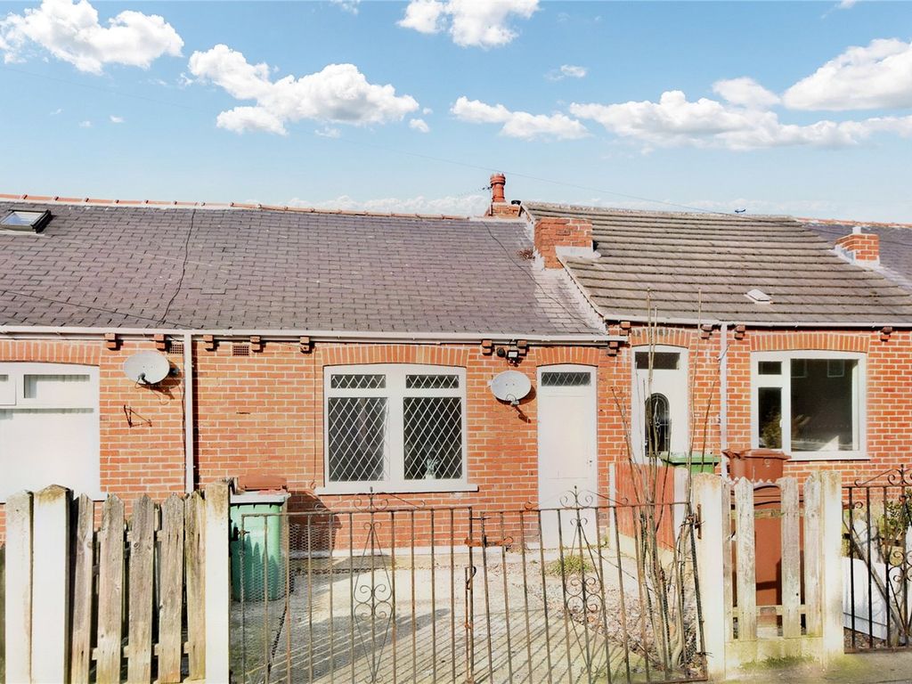 1 bed bungalow for sale in Sunny Bank, Ryhill, Wakefield, West