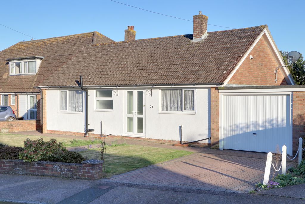 2 bed detached bungalow for sale in St. Johns Way, Densole, Folkestone