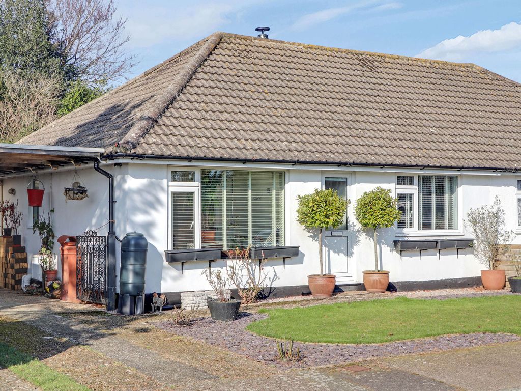 2 bed semidetached bungalow for sale in Minter Avenue, Densole