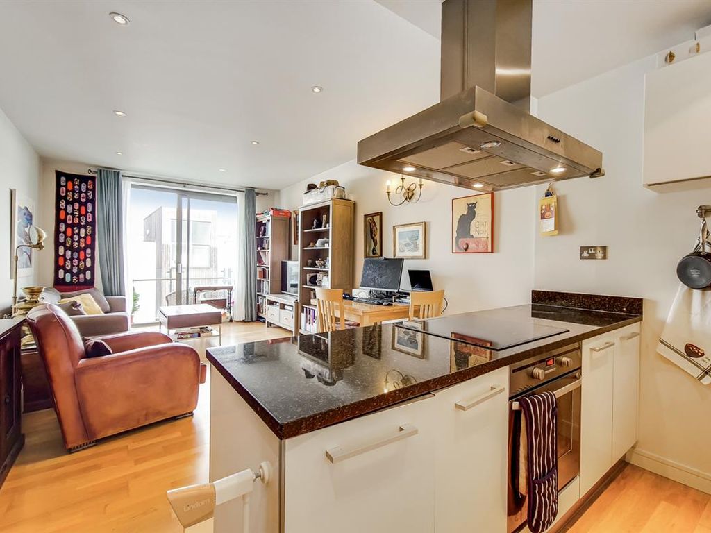 Alexandra Avenue London SW11