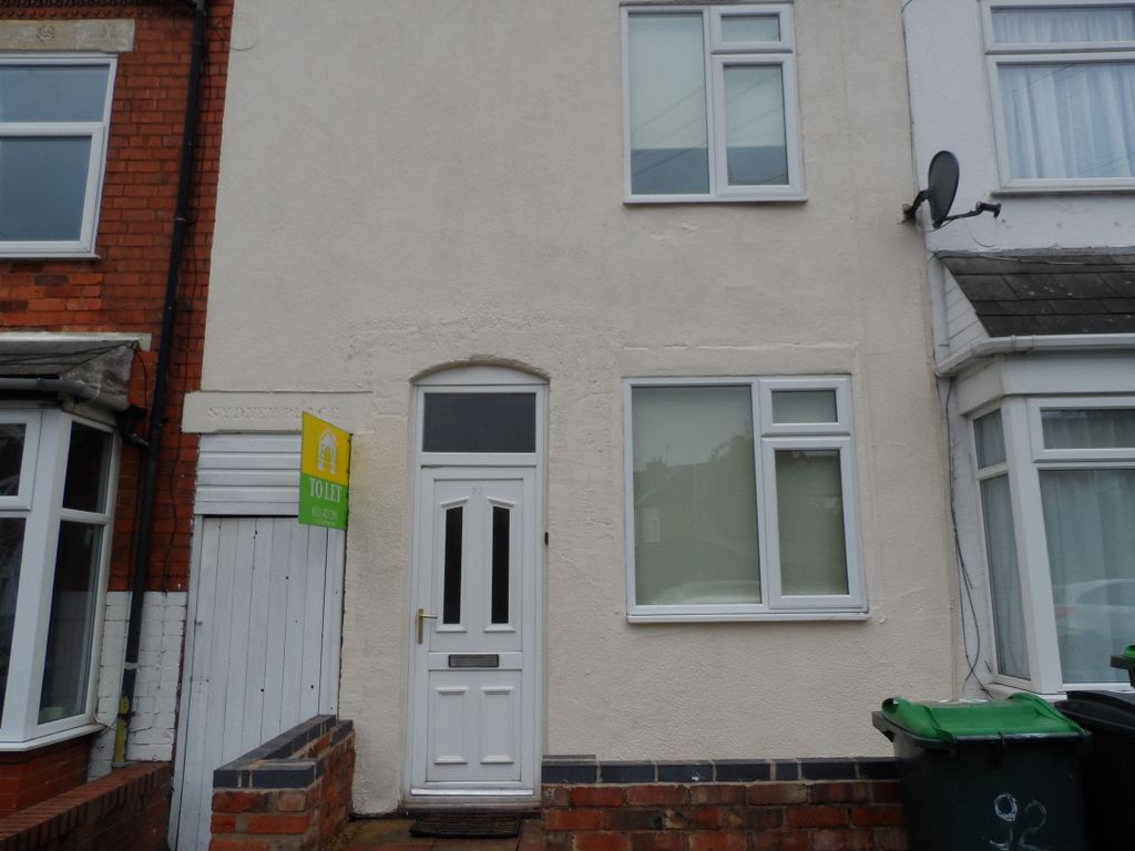 2 bed terraced house to rent in Gladys Road, Smethwick B67, £795 pcm