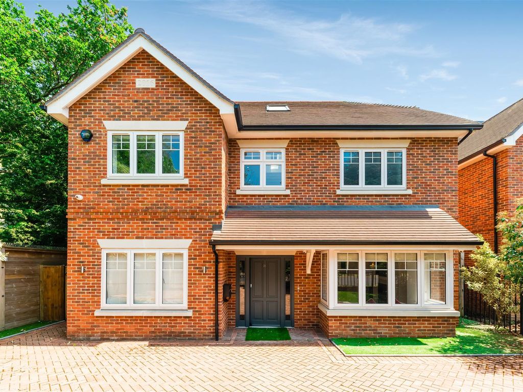5 bed detached house for sale in Henley Drive, Coombe, Kingston Upon