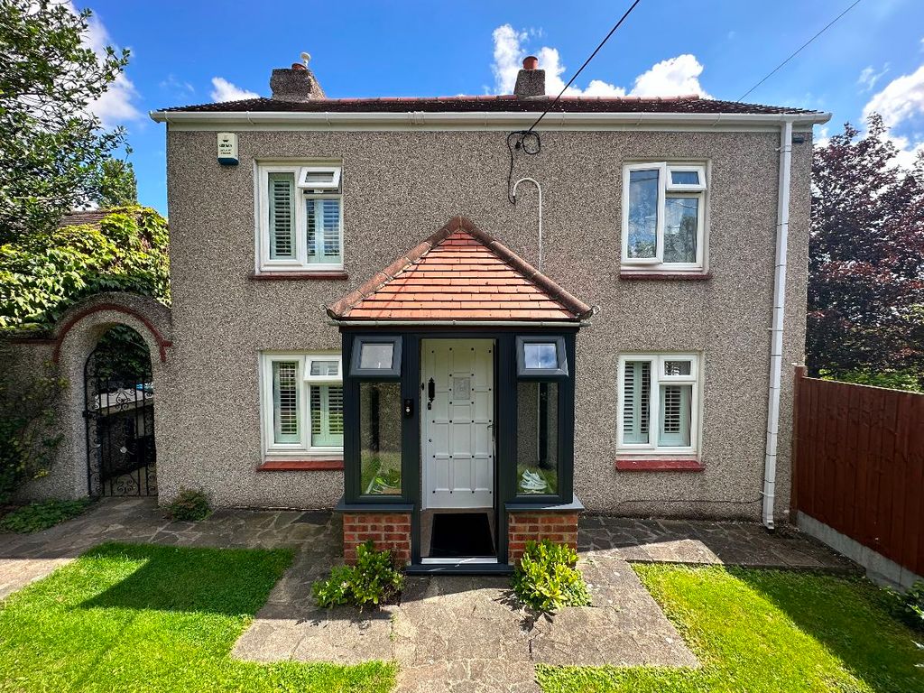 4 bed detached house for sale in West View, Paternoster Row, Noak Hill