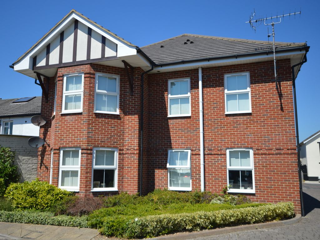 2 bed flat to rent in Latimer Mews, Winton, Bournemouth BH9 Zoopla